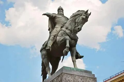 Исторические московские памятники