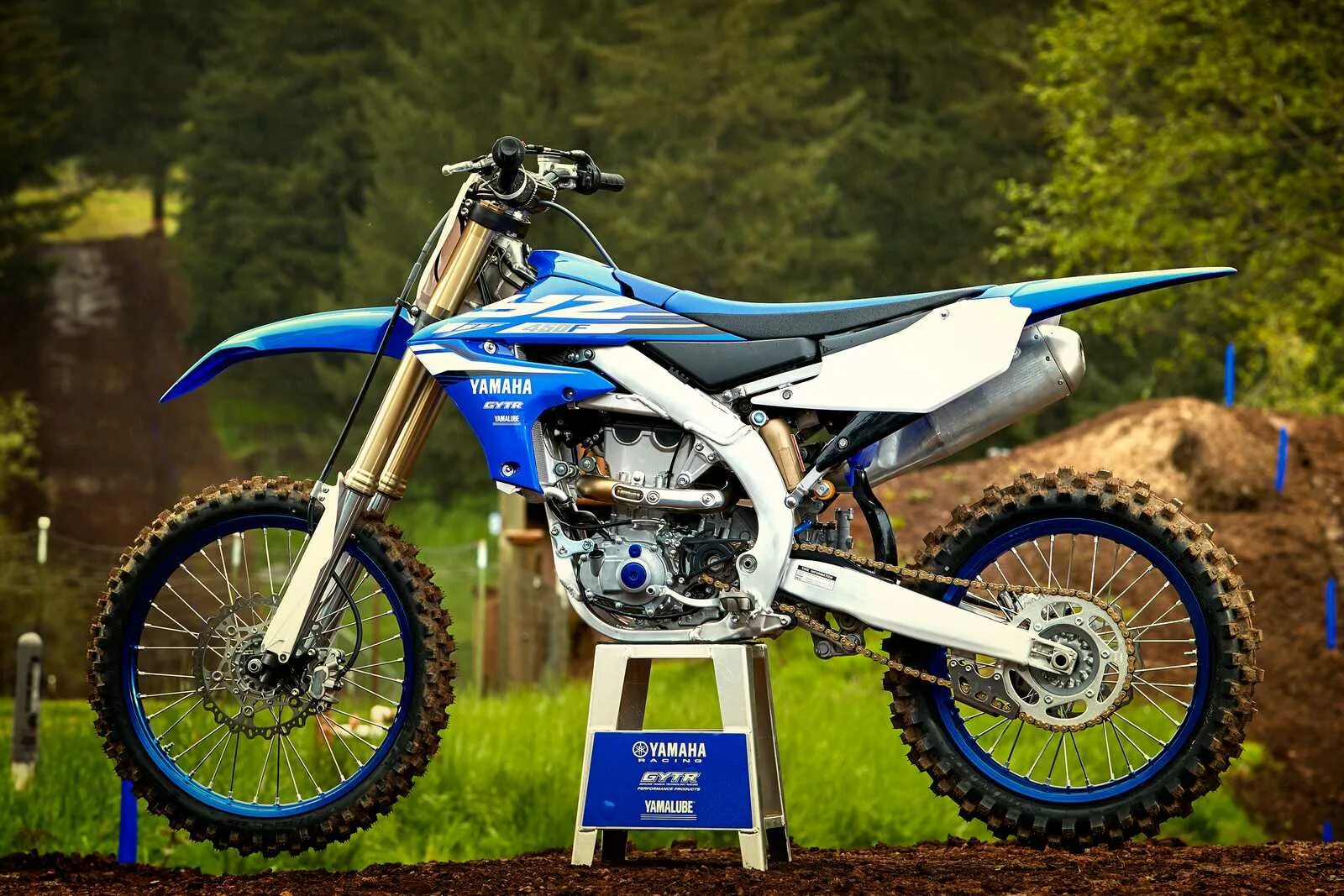 Ямаха кроссовый 450. Yamaha yz450f 2022. Yamaha yz 450. Yamaha yz 450. Мотоцикл ямаха 450 кросс.