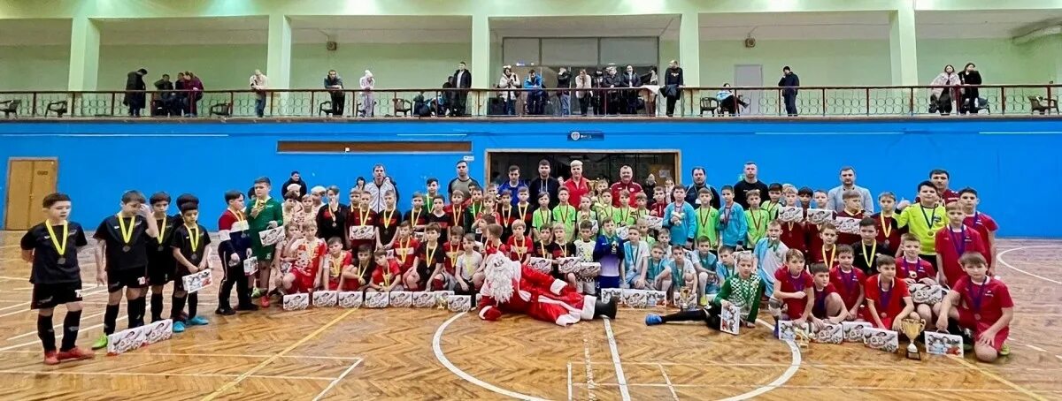 Мини футбол в школу 2023 владимирская школа. Сормович турнир по футболу 2024. Турнир по футболу среди 2008 года сормович. Сормович турнир по футболу 2024. Олимпиец футбол кемерово.