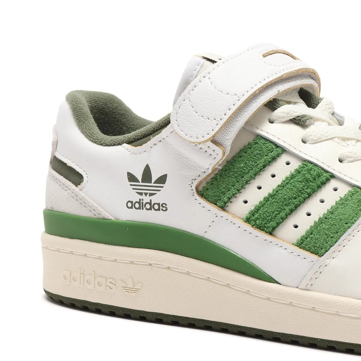 Адидас 84 лоу. Adidas 84 Low. Adidas forum 84 Low Green. Adidas forum 84 Low White. Adidas forum 84 Low White Green.