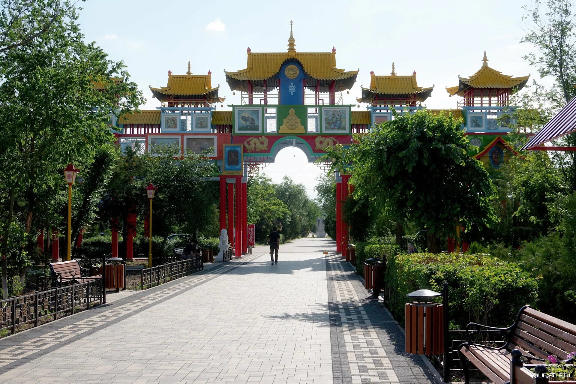 калмыкия входит в состав россии. республика калмыкия ресурсы. озеро сарпа калмыкия. калмыкия на карте. республика калмыкия столица на карте.