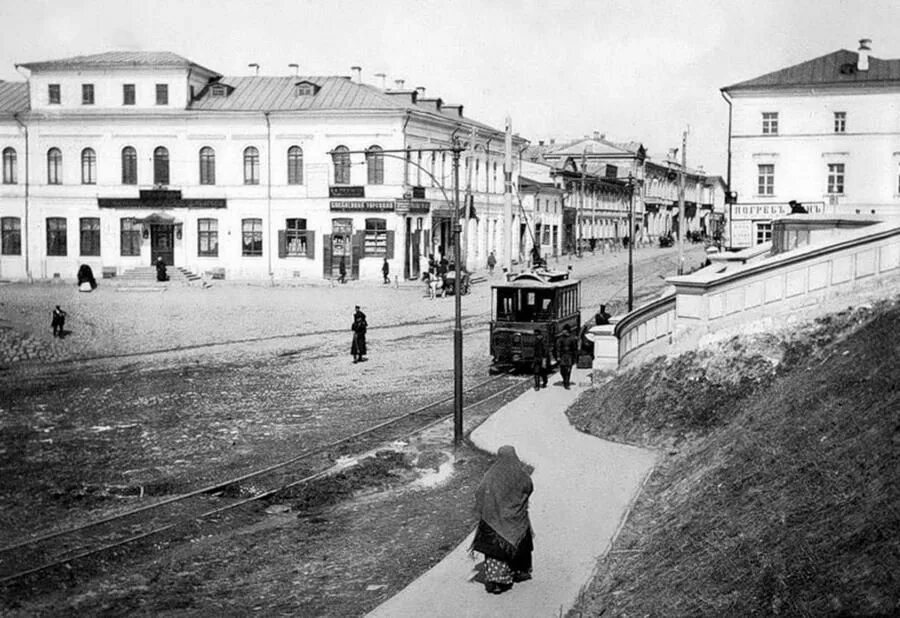 Сайт старый нижний. Улица Рождественская Нижний Новгород 19 век. Старая Рождественская улица Нижний Новгород. Благовещенская улица Нижний Новгород. Софроновская площадь Нижний Новгород.