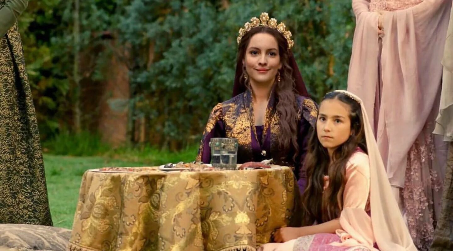 Ханым и ее дочери