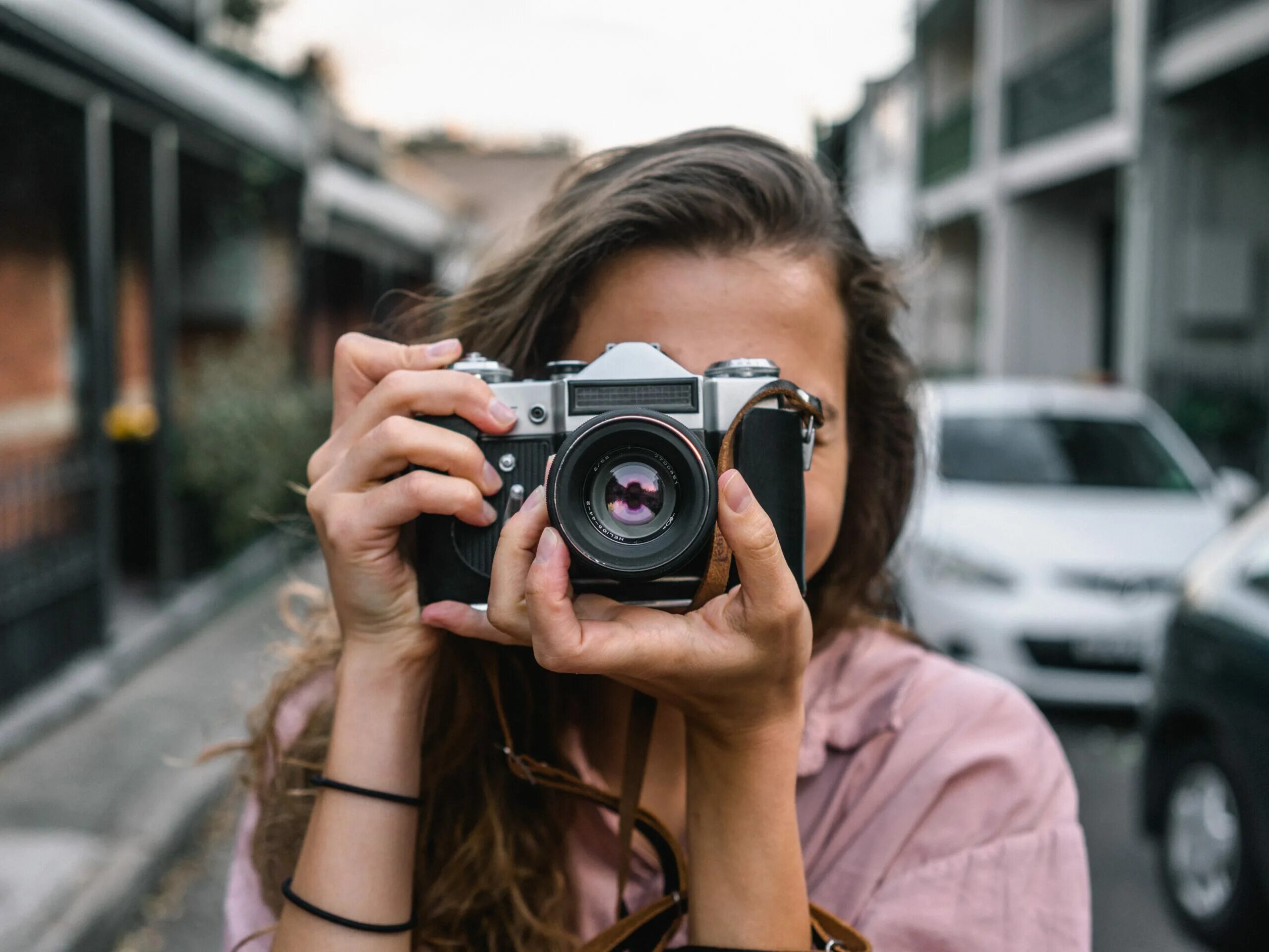 How to take photos