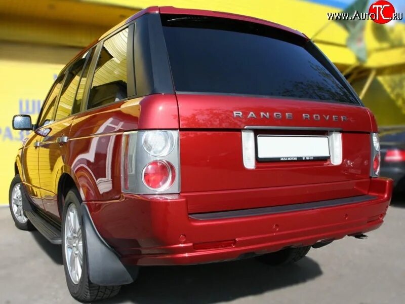 Бампер задний рендж ровер. Range rover l322 бампер задний. l322 range rover задние накладки. накладка заднего бампера рендж ровер l322. накладка на задний бампер range rover l405.