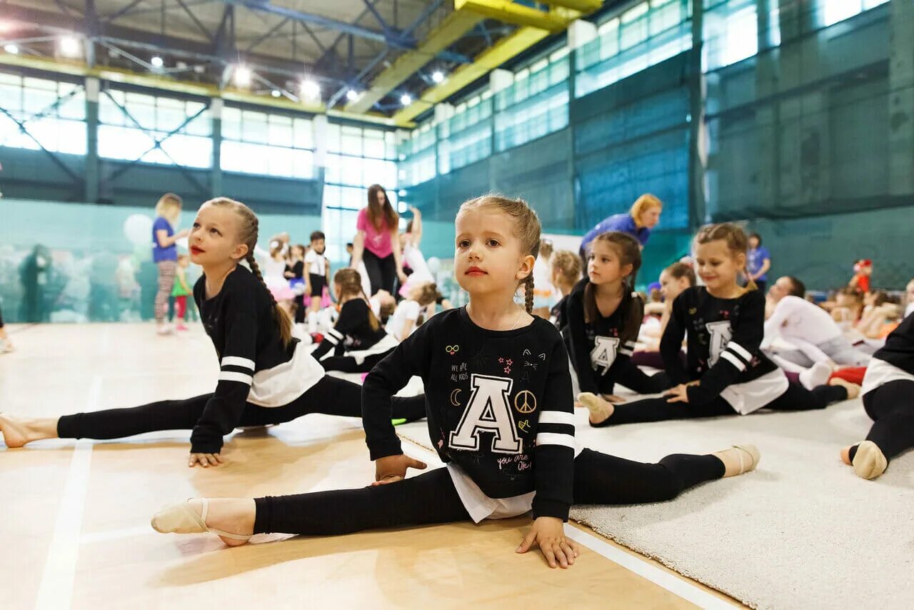 Спортивная школа зеленоград. Спортивная школа. Спортивная школа для детей. Спортивные дети. Спортивные школы Москвы.