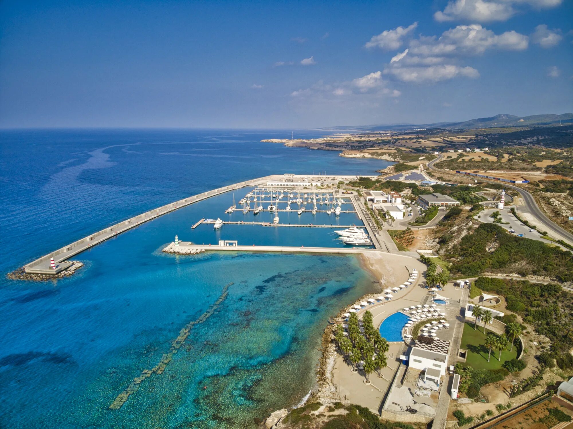 Кипр точное. Karpaz gate marina. карпаз на кипре. северный кипр. северный кипр пляжи.