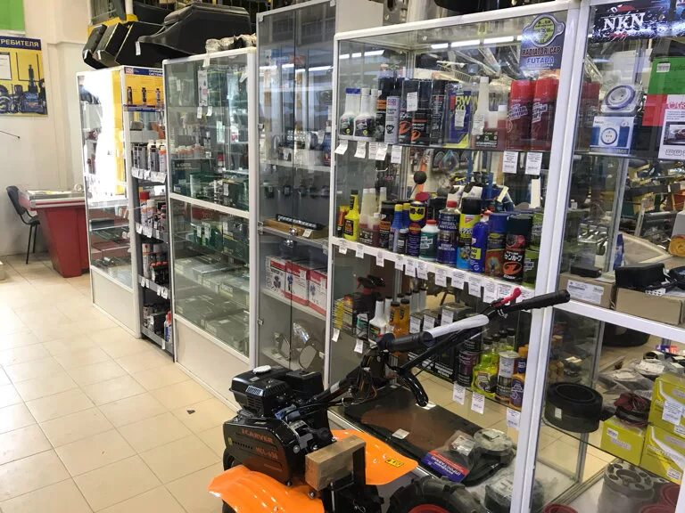 Магазин автозапчастей выборг. Автомагазины. Леншоссе 65 выборг. , 1в. Выборг улица травяная 26.