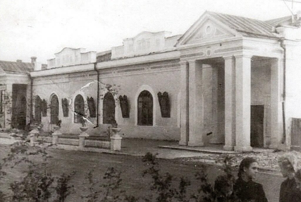 обл. камышлов кинотеатр. сороколетка кинотеатр камышлов зал. старый город камышлов. кинозал маяк.