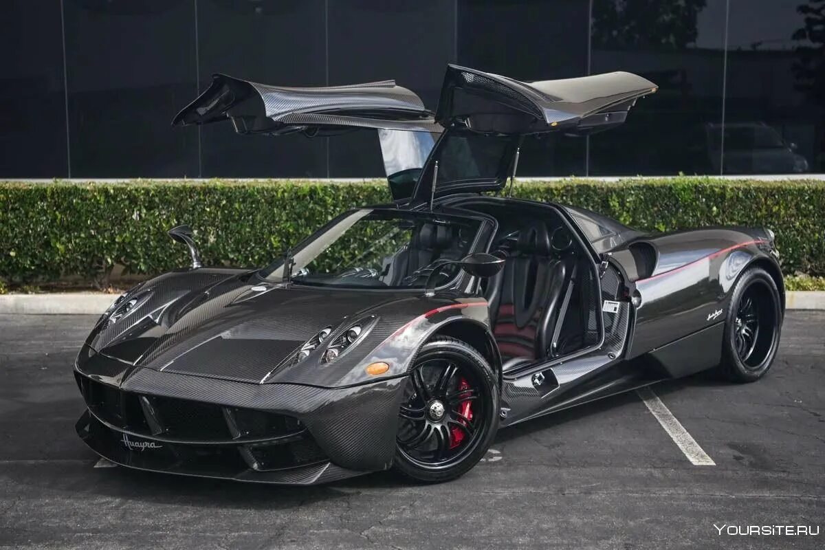 Паганини машина. Пагани Уайра. Пагани зонда хуяра. Машина Pagani Huayra. Пагани зонда Хуайра.