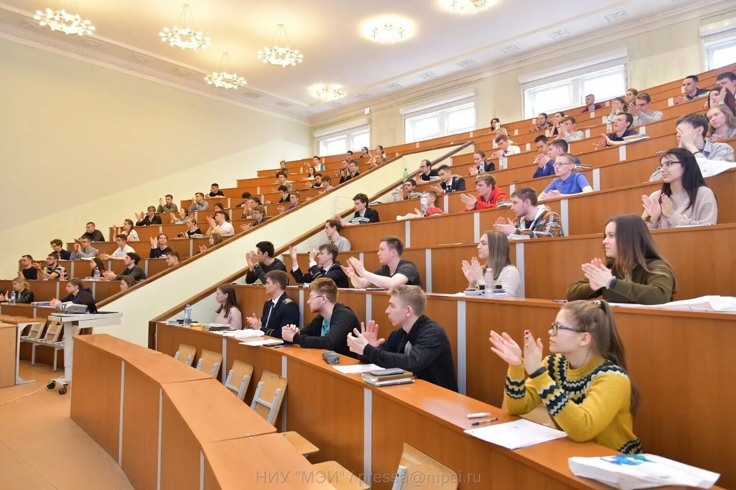 Кампус мэи волжский. Е кампус вф мэи волжский. Кампус мэи волжский. Е кампус вф мэи волжский. Вф ниу мэи.