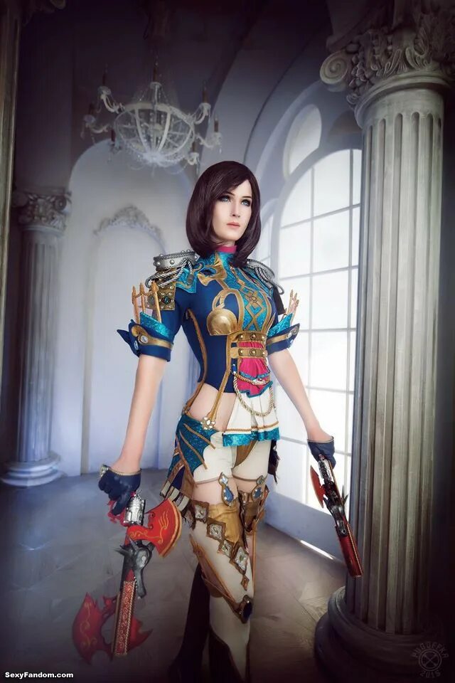 Lana cosplaying. Granado Espada косплей. Мушкетер косплей. Три мушкетера косплей женский вариант. Granado Espada Catherine the Summoner.