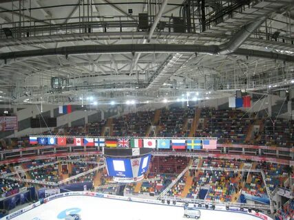Мегаспорт вмещает