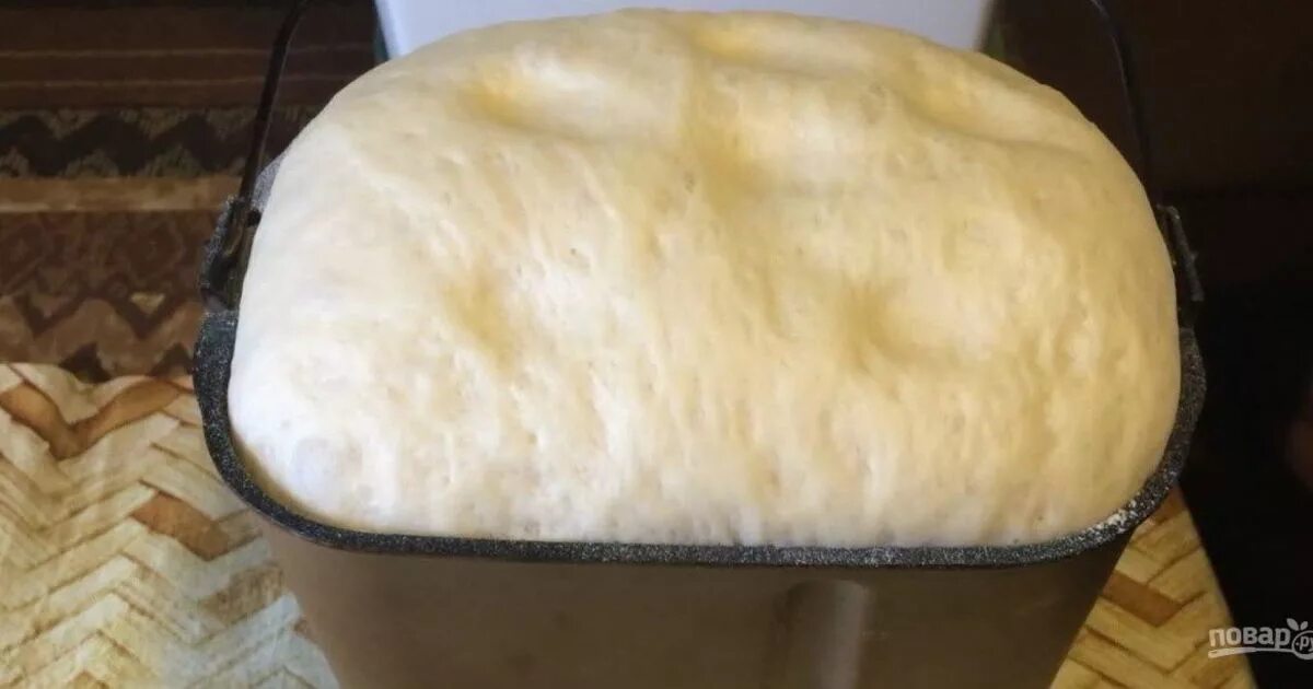 Тесто в хлебопечке на воде. Тесто для пирожков в хлебопечке Panasonic 2501. Хлебопечка Панасоник 2501 тесто для пирожков дрожжевое. Дрожжевое тесто для пирожков в хлебопечке. Тесто для пирога в хлебопечке.