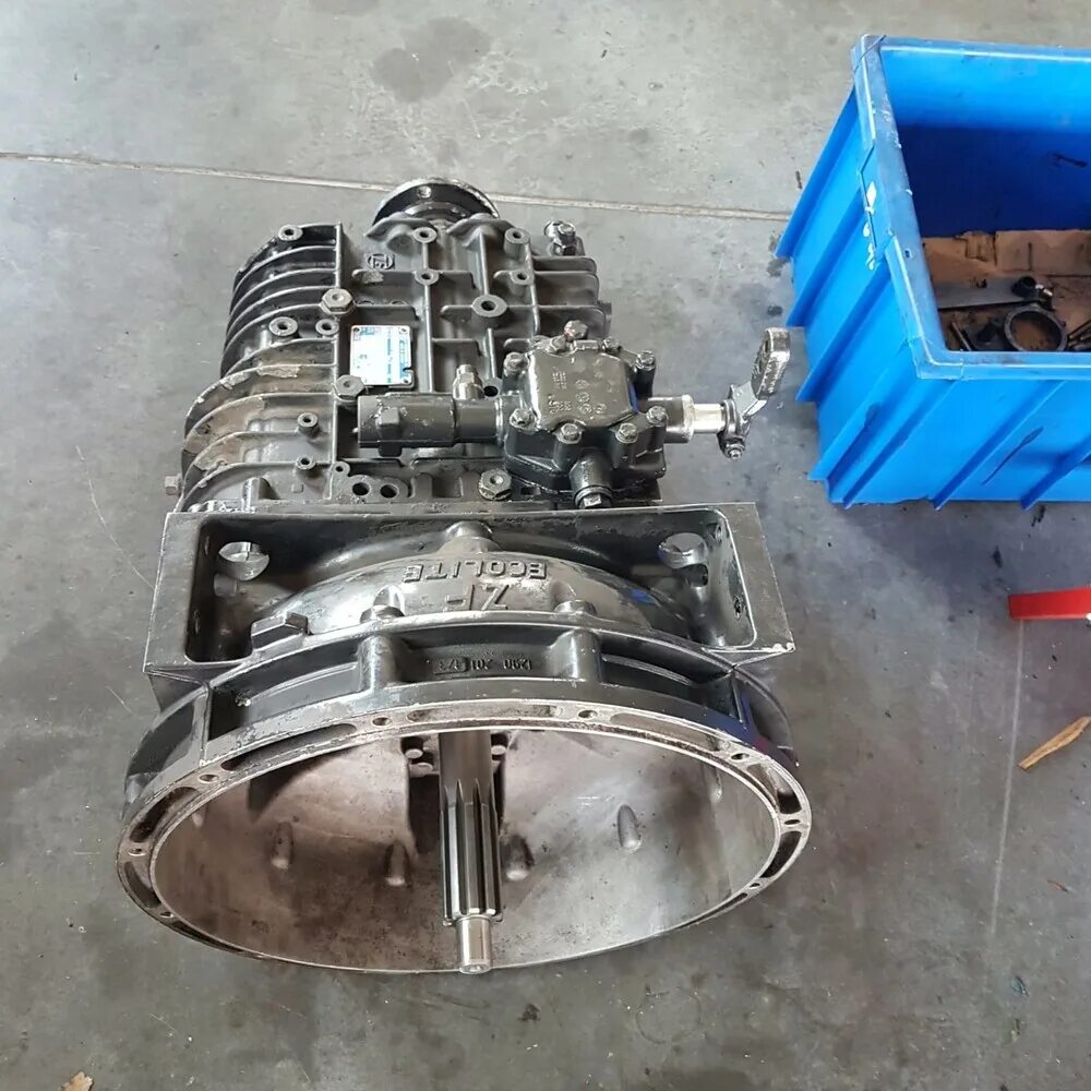 Daf 45. Zf 6s850. Кпп zf 6s 850 ecolite. Daf lf45 кпп eaton. 6s 850.