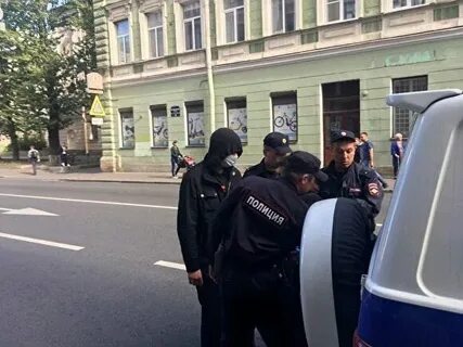 Сотрудники полиции выборы