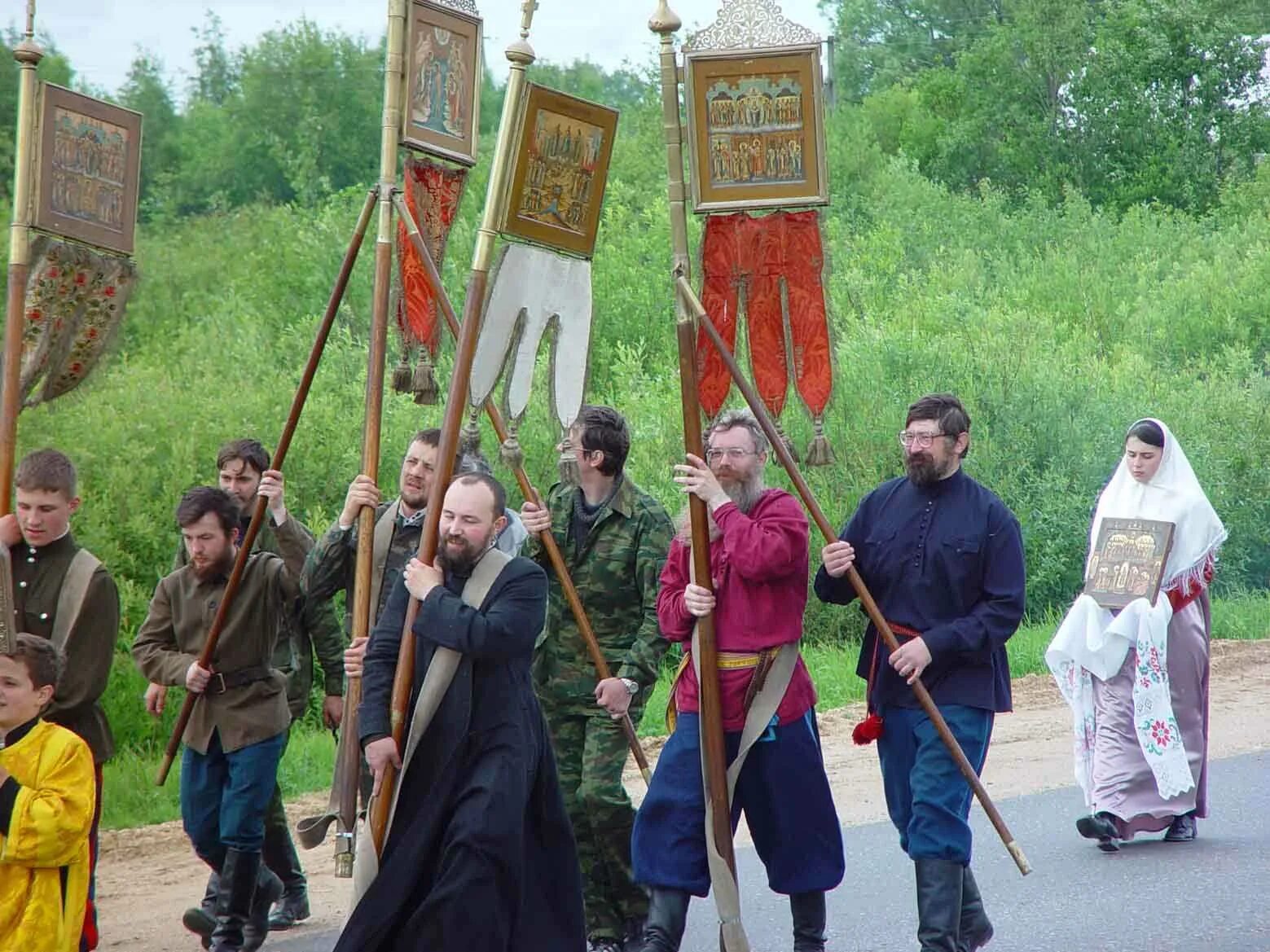 Руководитель храма. Старообрядцы беспоповцы. Уральские староверы кержаки беспоповцы. Староверы поповцы. Старообрядцы зорины.