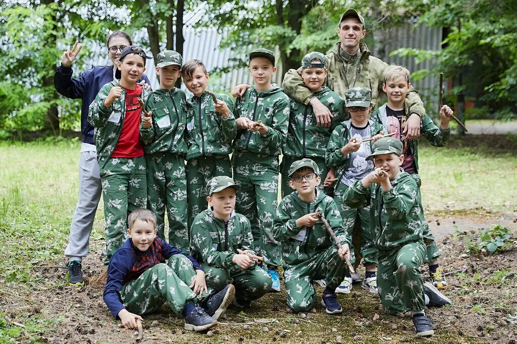 Герои дол. Лагерь героев. Детский лагерь герои. Лагерь героев Космонавтов. Лагерь героев Космонавтов Ангарск.