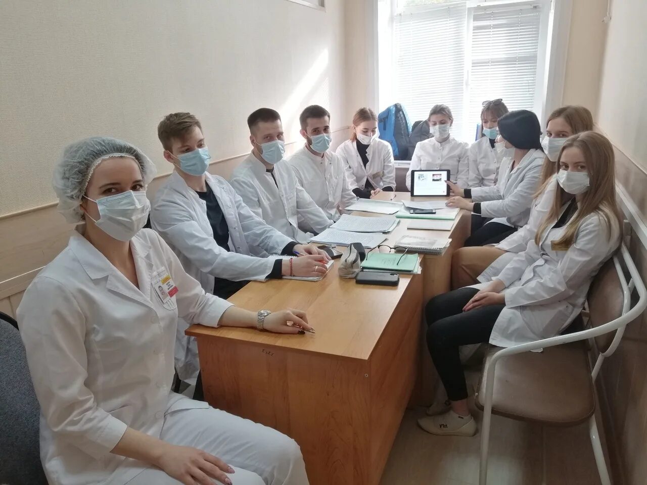 Студенты фсб. Студенческий 4 новотроицк. Студенческий 4 новотроицк. 7 общежитие тгасу. Практиканты.