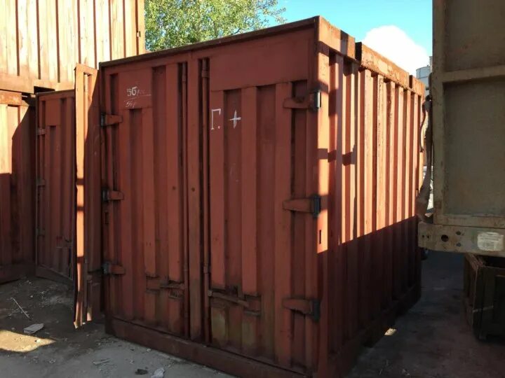 Железный контейнер. Контейнер 5,8 l 293*198. Контейнер железнодорожный 5 тонн. Контейнер 5т. Контейнер пятитонник.