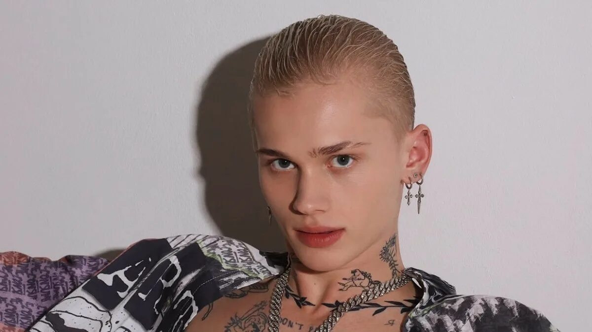 милохин 2021. даня милохин 2018. имя дани милохина. певец даня милохин. даня милохин 2022.