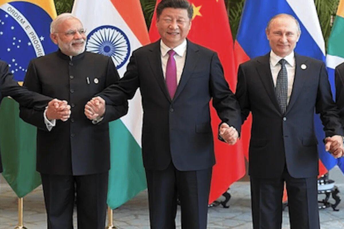 Россия индия союз. Россия Индия Китай. Россия и Индия. Индия и Китай. Россия Индия Китай Союз.