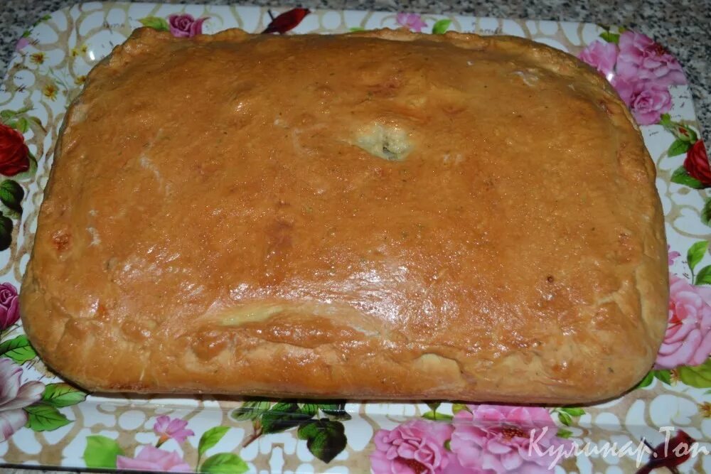 Пирог с капустой и картошкой в духовке. Рецепт пирога с капустой картошкой. Пирог с капустой и яйцом. Пирог с капустой и картошкой. Открытый пирог с капустой в духовке.