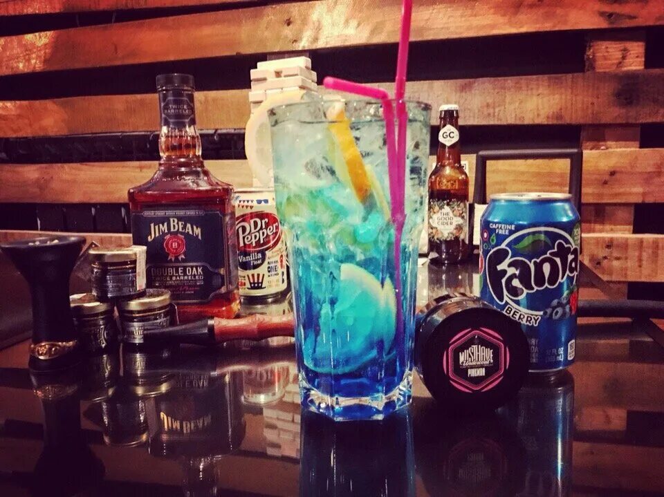 кальянная шерегеш. неон бар санкт-петербург. бар с мотоциклами шерегеш. амнезия кальянная екатеринбург. бар rooks шерегеш.