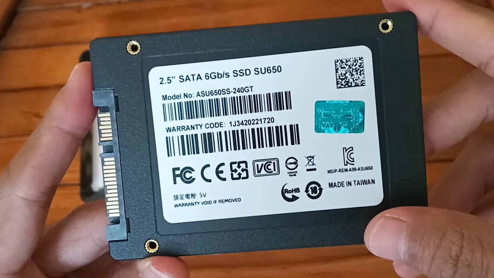 SSD su650 512. SSD su650 характеристики. Накопитель SSD A-data su650 512gb (asu650ss-512gt-r).