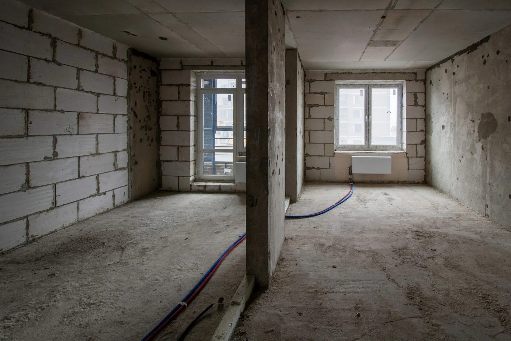 моналит-кирпич двушка без отделки. ходынский бульвар, д. чистовая отделка квартиры. квартира с голыми стенами. квартира без отделки вторичка.