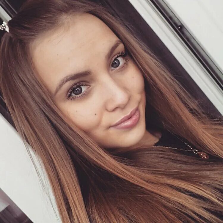Обычное селфи девушек. Селфи обычных девушек. девушка 15 лет. девочка 18 лет. обычная девочка 16 лет.