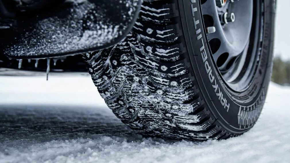 Зимняя резина Ivalo r16. Шипы для шин. Зимняя резина в Финляндии. Крутые зимние колёса.