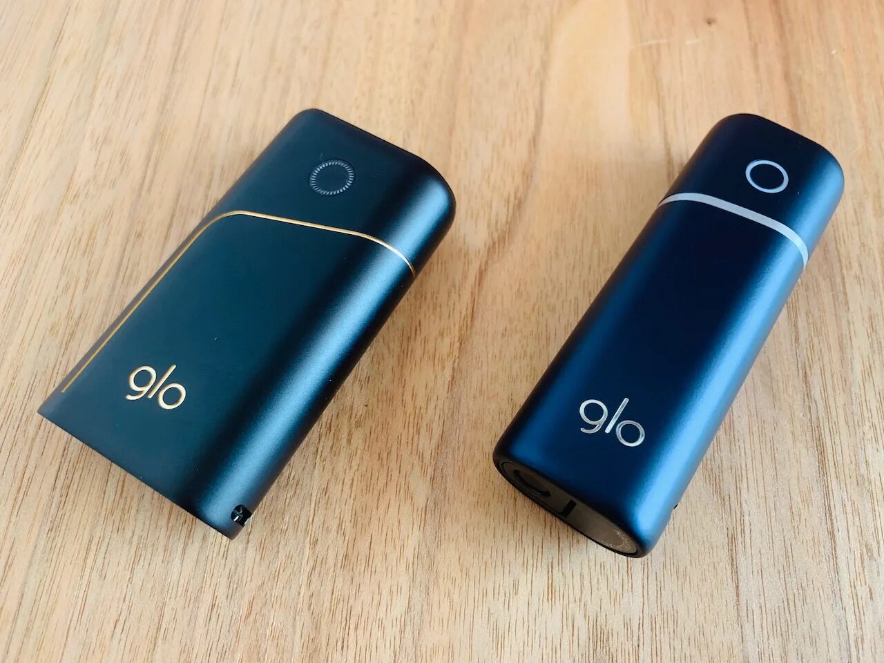 Glo xs купить. Glo Pro g200. Glo Pro g203. Электронная сигарета Кент Glo. Гло электронная сигарета новая.