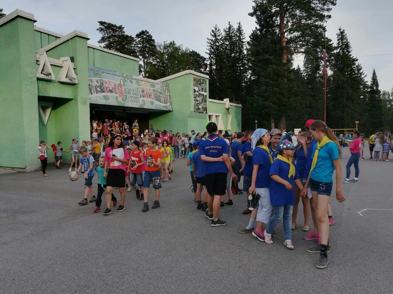 лагерь костенково в новокузнецке. сибирская сказка новокузнецк костенково. сибирская сказка новокузнецк. лагерь сибирская сказка новокузнецк. сибирская сказка где находится.