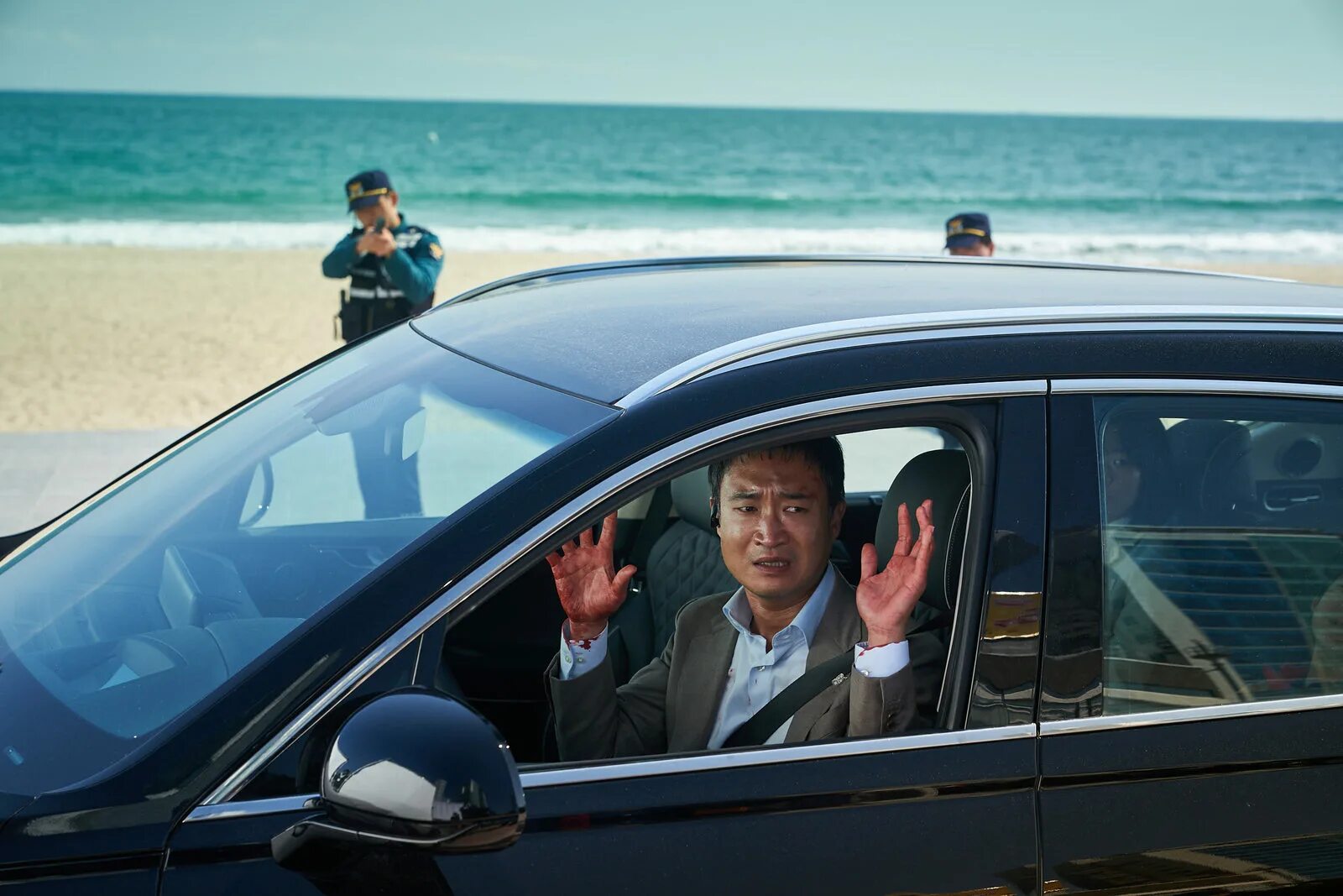 Вызов 2021. Вызов 2021. Вызов фильм 2021. Обратный отсчет фильм корея. Xiaomi mi логотип заяц.