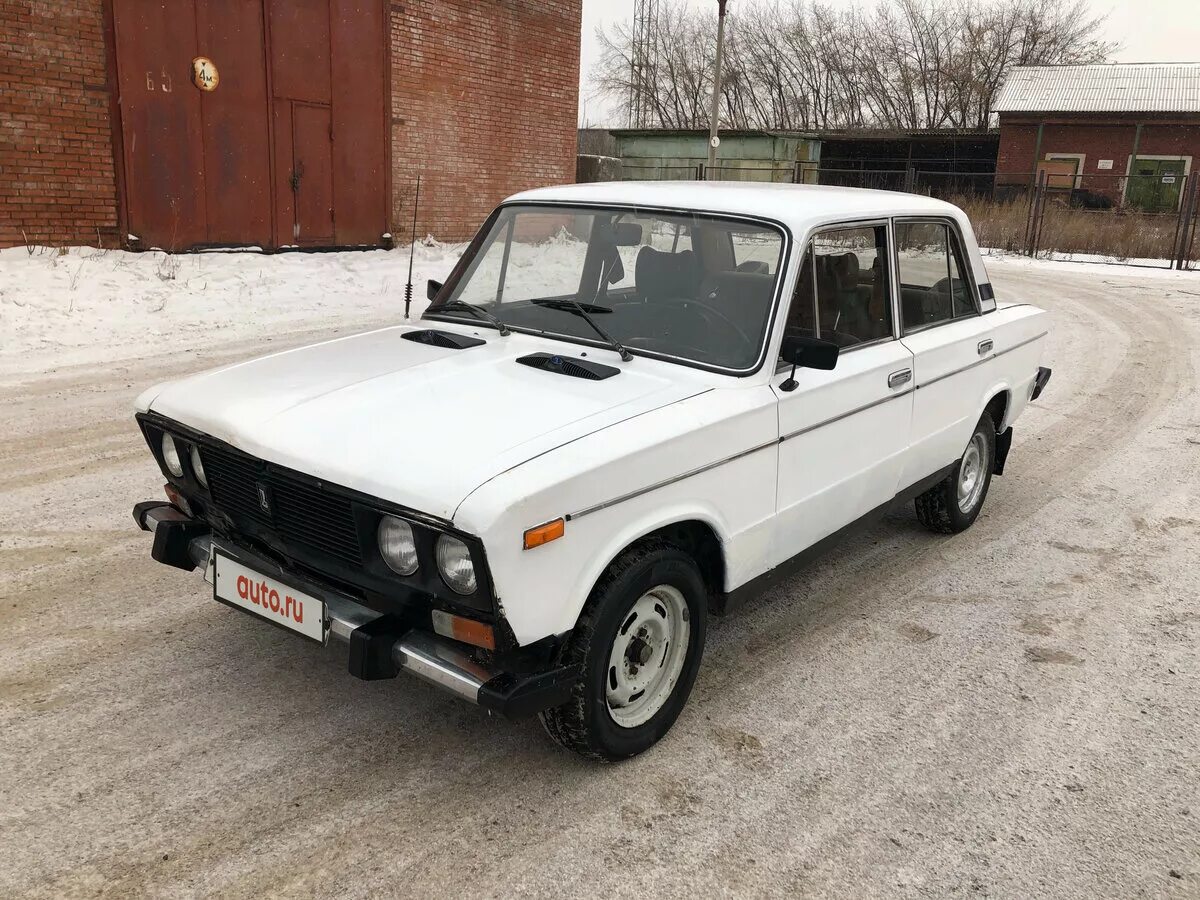машина 2106 ваз 2002 г. ваз 2106 1987 белый. авто б у 2106. шестерка ваз 2106. ваз 2106 необычный цвет.