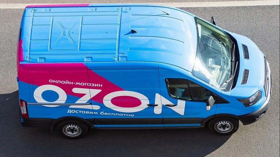 Корпоративный автобус. Ozon фургон. Рабочий автобус озон. Рабочий автобус озон. Ozon автомобили.