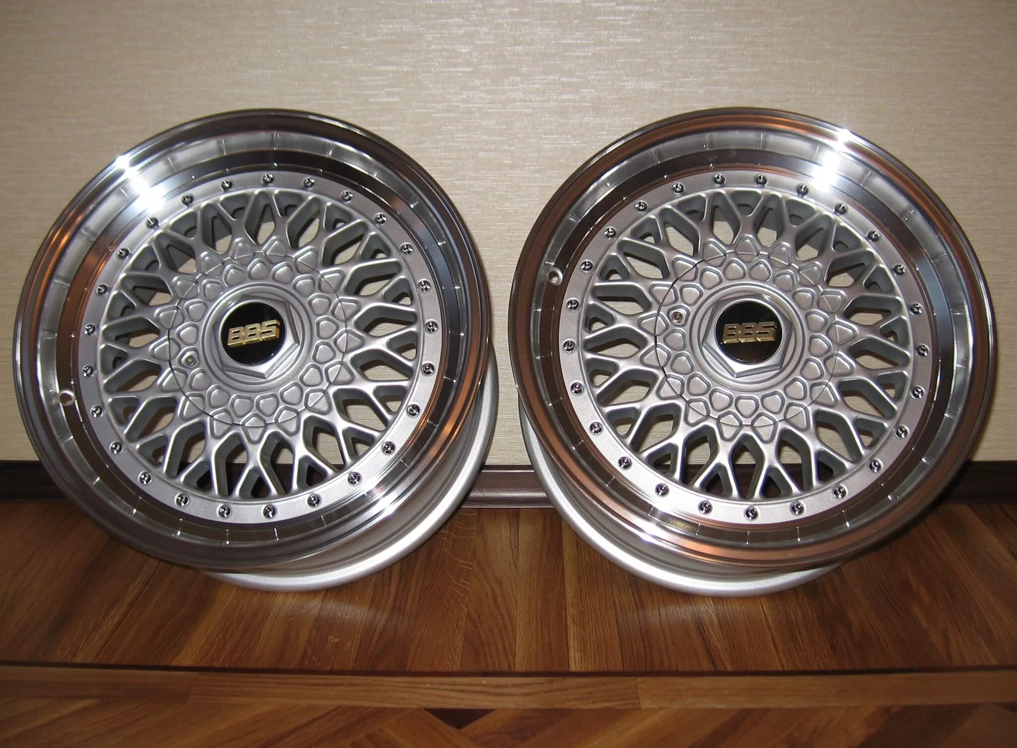 Bbs only. Bbs rs r17. диски bbs rs r17. bbs rs r15 реплика. диски bbs rs реплика r17.