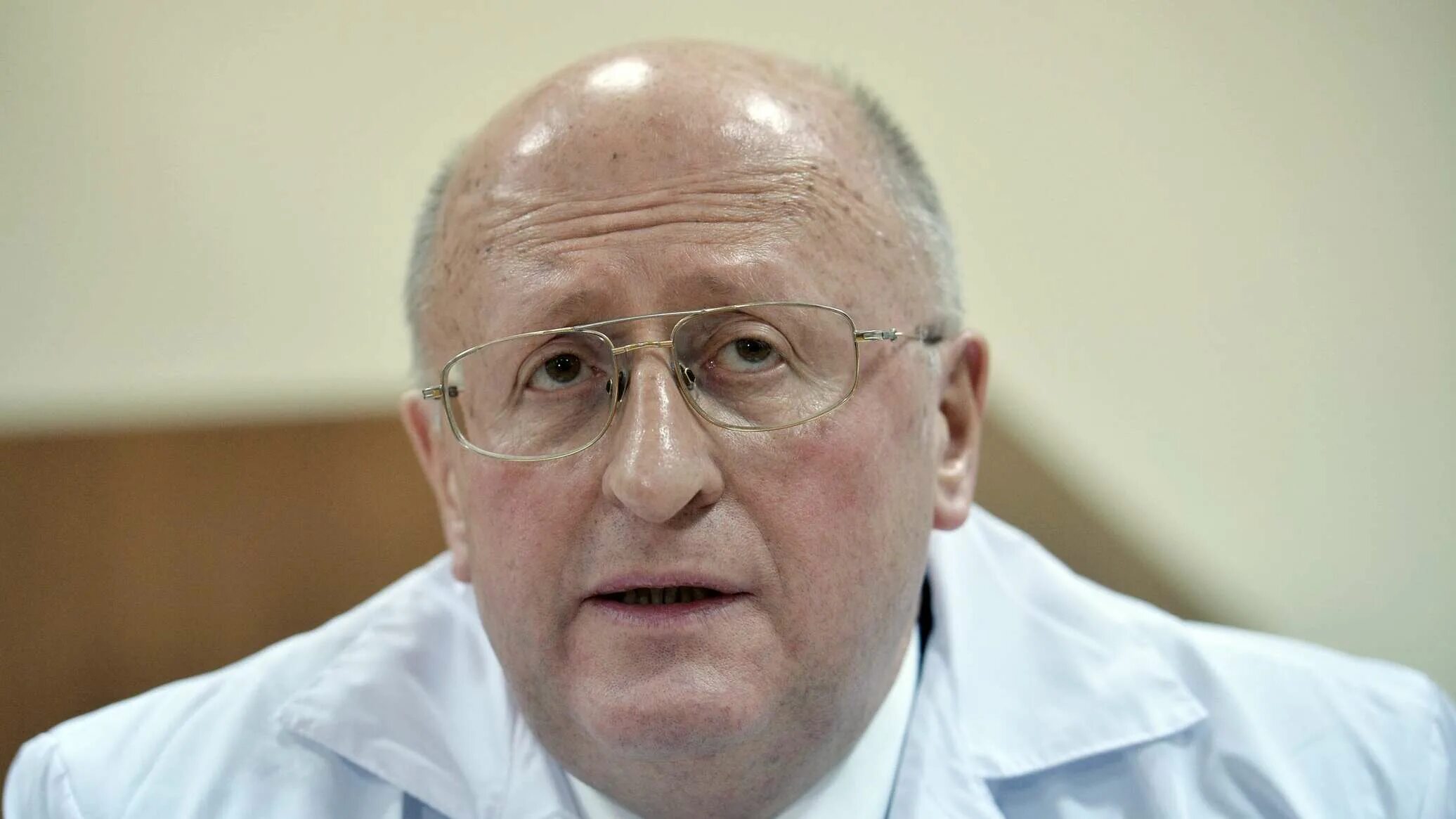 Гамалеи александр гинцбург. Микробиолог александр гинцбург. Директор ниц им. Гинзбург создатель. Гинзбург создатель.