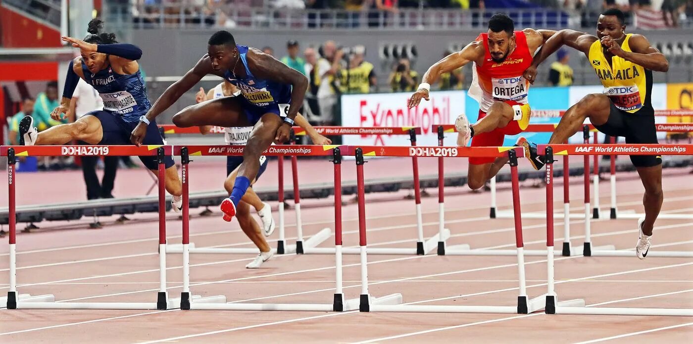 Легкоатлеты. Чемпионат россии по легкой атлетике 2022 чебоксары. Оренбургская миля 1 февраля 2013 легкая атлетика. Лёгкая атлетика чемпионат мират. Чемпионат легкой атлетике результаты.