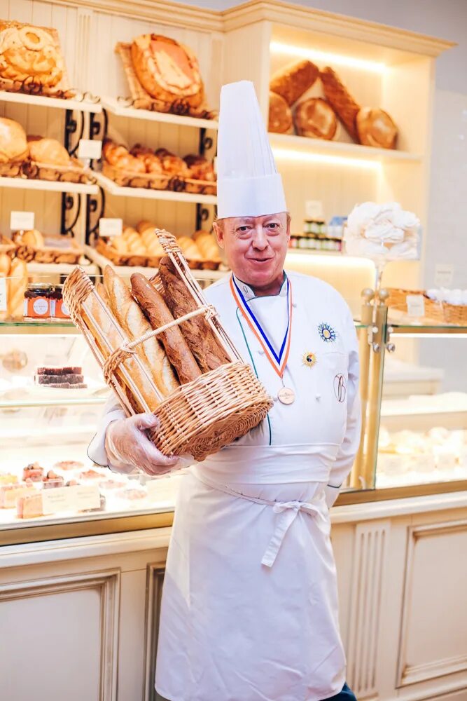 пекарня волконский санкт-петербург. кафе баранкин воронеж. нижнетагильская кондитерская фабрика кдв нижний тагил. кондитерский завод. профессии на фабрике шоколада.