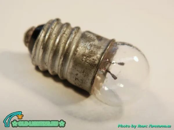 Лампа 25 вольт. Лампа 24 вольта 25 ватт цоколь е14. Y0123 лампа 12в, 35/35 вт, 20d. Цоколь 52. Лампа см26-25 26в 25вт с цоколем b15d/18.