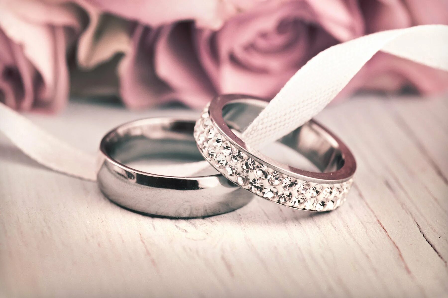 Кольцо замужества. Красивые Свадебные кольца. Красивые кольца. Обручальное кольцо. Кольца на свадьбу.