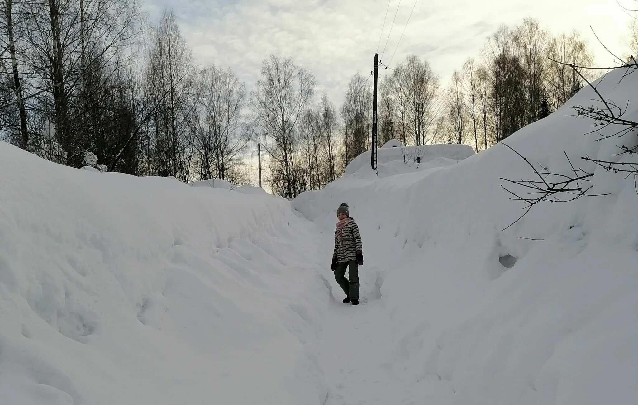 Сугроб. Балыкса зимой. Высота сугробов. Высота снега в Сибири. День высоких сугробов