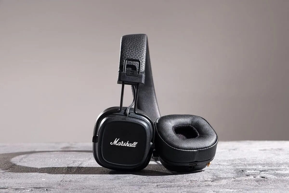 Marshall iv bluetooth. Наушники marshall major iv,чёрный. маршал наушники беспроводные мажор 4. наушники маршал 3. marshall major 4 коробка.