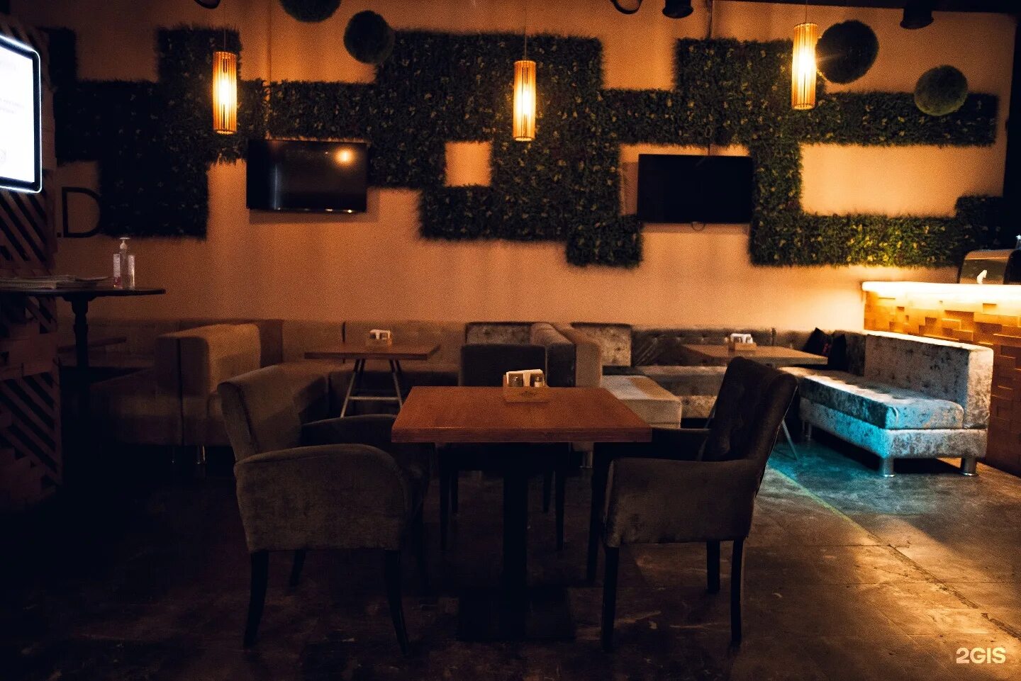 Бар новый арбат 19. Честерфилд москва новый арбат. Честерфилд москва новый арбат. Ресторан арбат 19. Бар новый арбат 19.