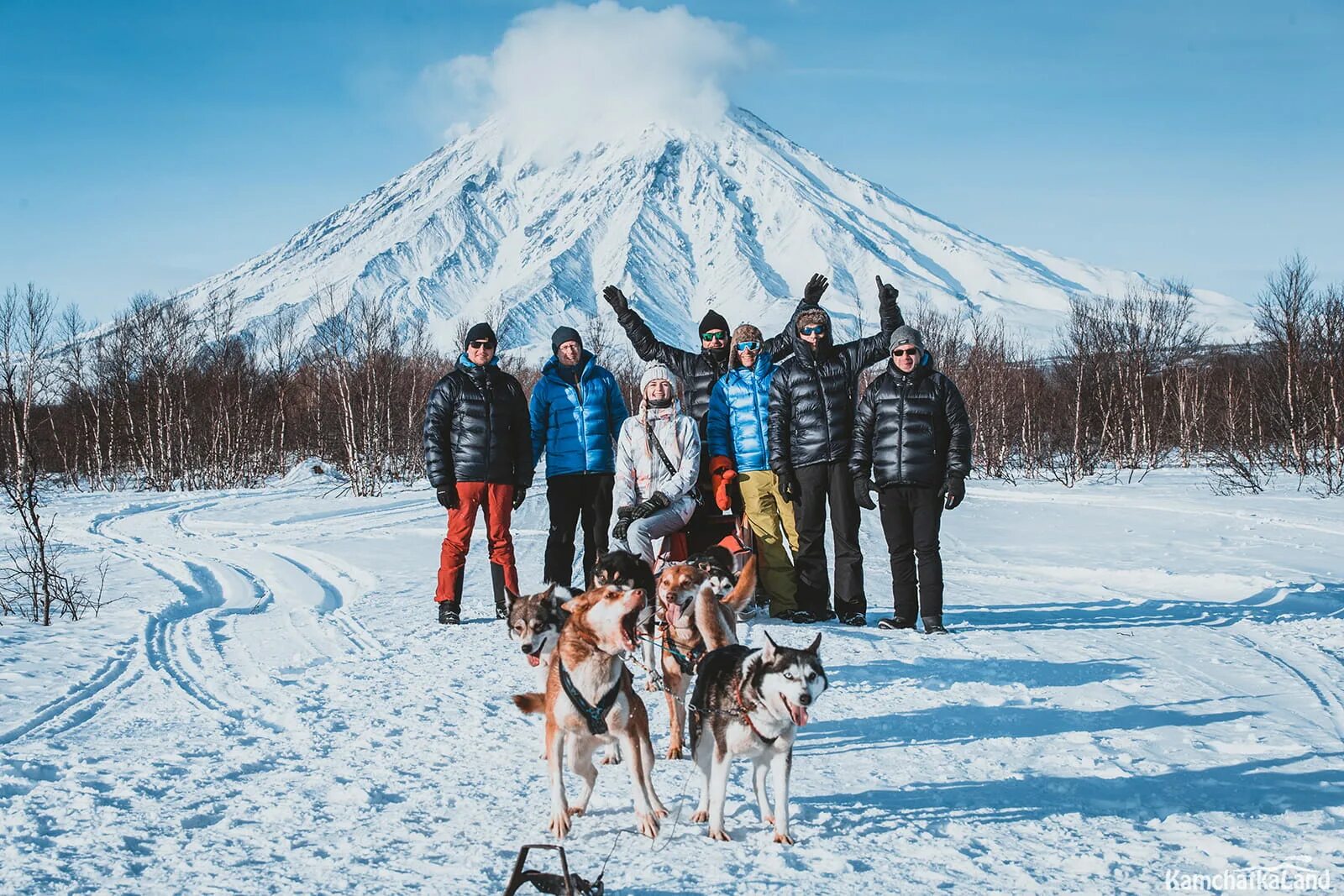 снежная долина петропавловск-камчатский. гора снежная камчатка. снежная долина камчатка. снежная камчатка. вулкан снеговой камчатка.