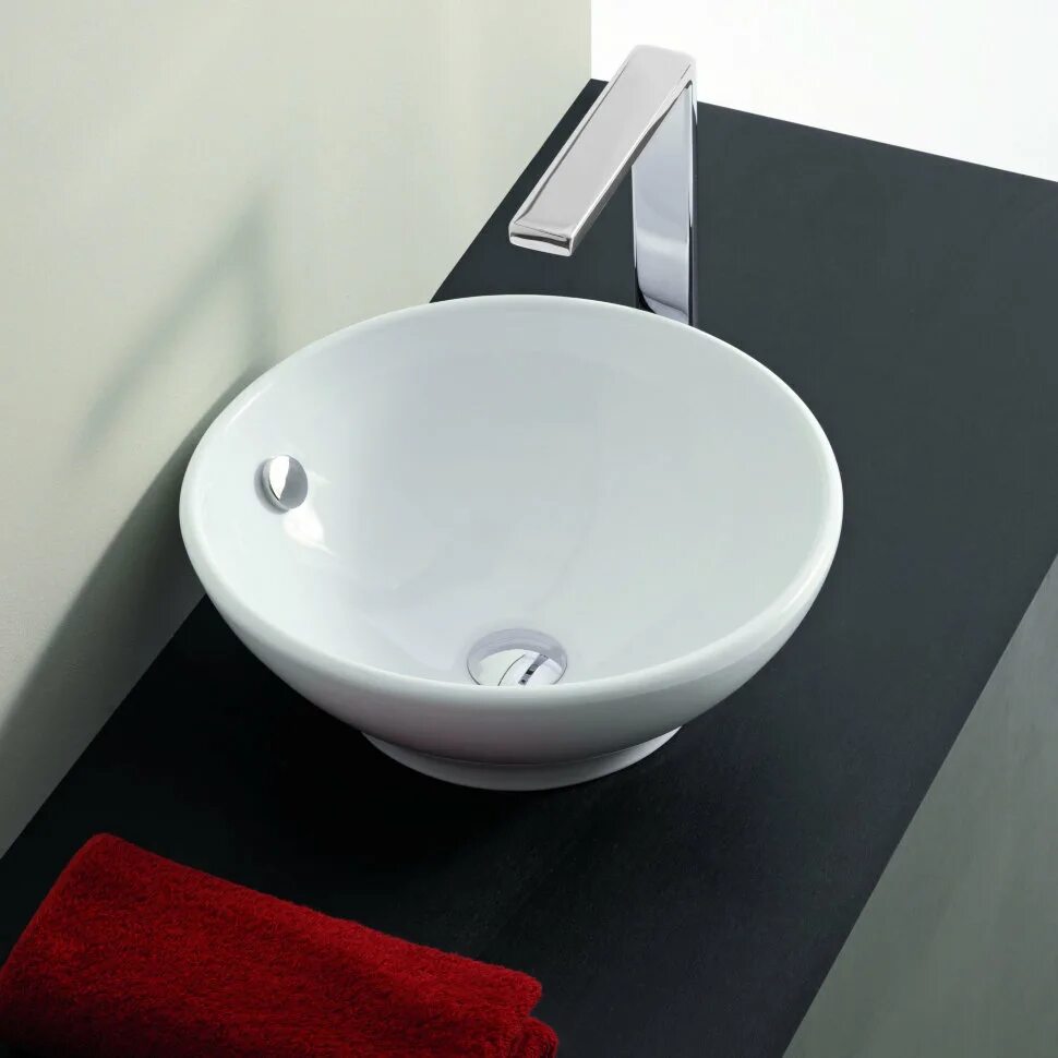 Раковина paa round silk on. Раковина laufen kartell 815334. Смеситель laufen kartell. Раковина paa silkstone. Scarabeo glam в33.