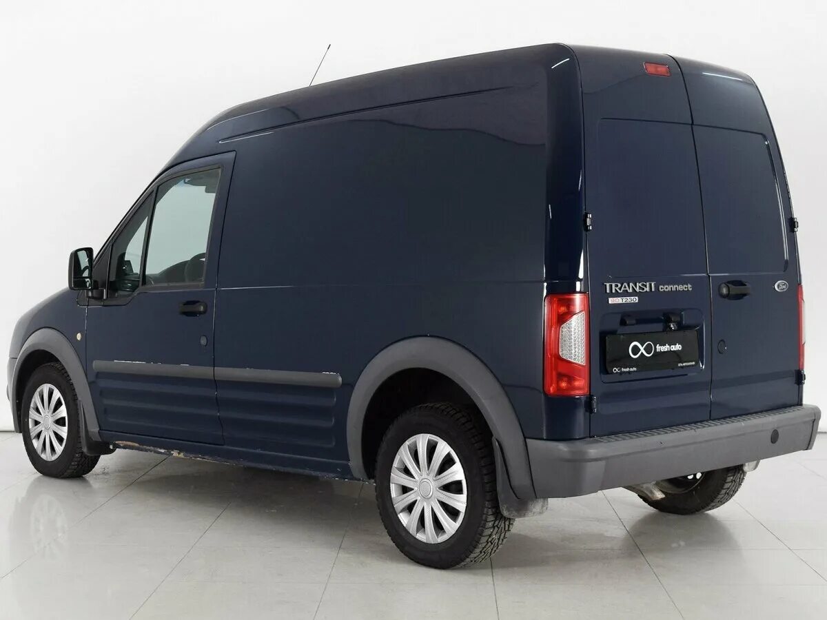 Купить форд цельнометаллический фургон. Ford connect 2010. Transit connect 2010. Ford Tourneo connect 2010. Ford Transit connect t200.