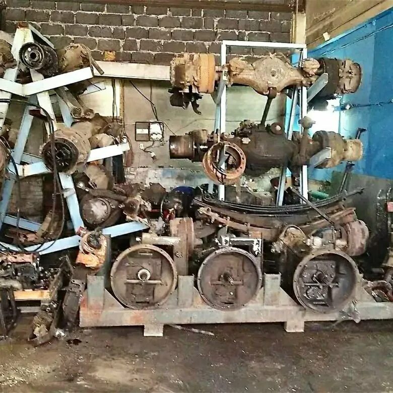4320-1801014 опора кронштейна рк (аз урал) 4320-1801014. Автозапчасти урал. Запчасти маз нижний. Автозапчасти маз. 1170208.
